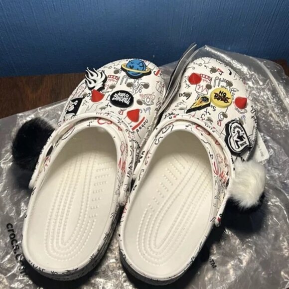 DISNEY Classic Cruella II Crocs Clog - NEW w/ TAG White Size Mens 10 Womens 12. main image 8